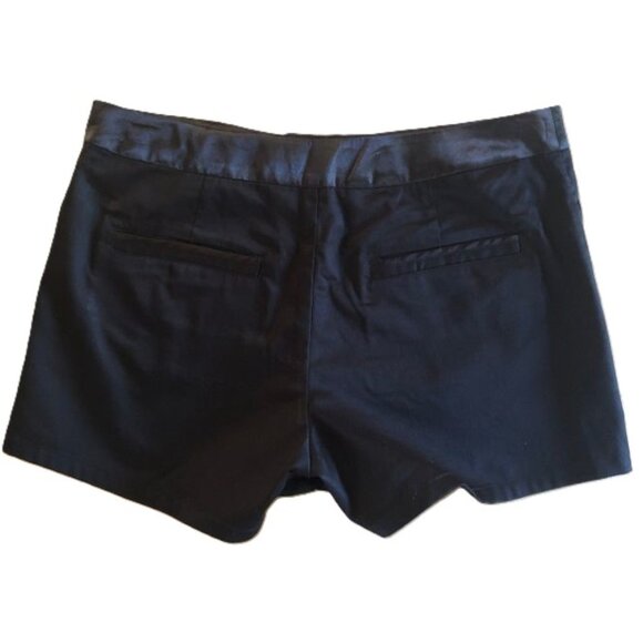 Urban Outfitters Silence + Noise Black Tuxedo Shorts Size 4 - Picture 2 of 9